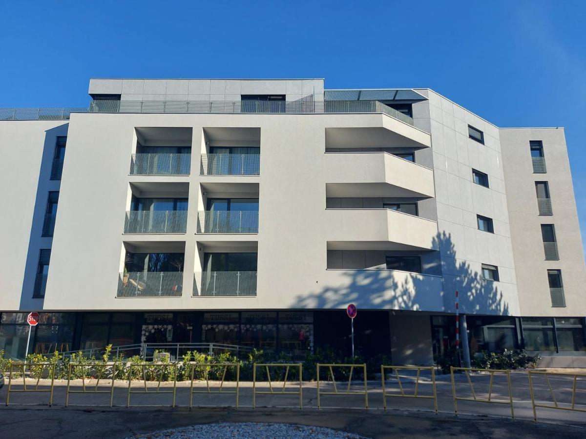 Subarx Centrum Nitra Bagian luar foto